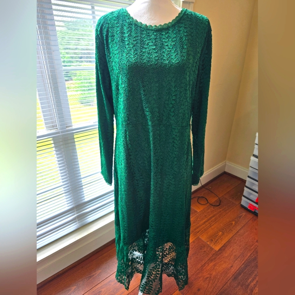 Shein Emerald Lace Maxi Dress
